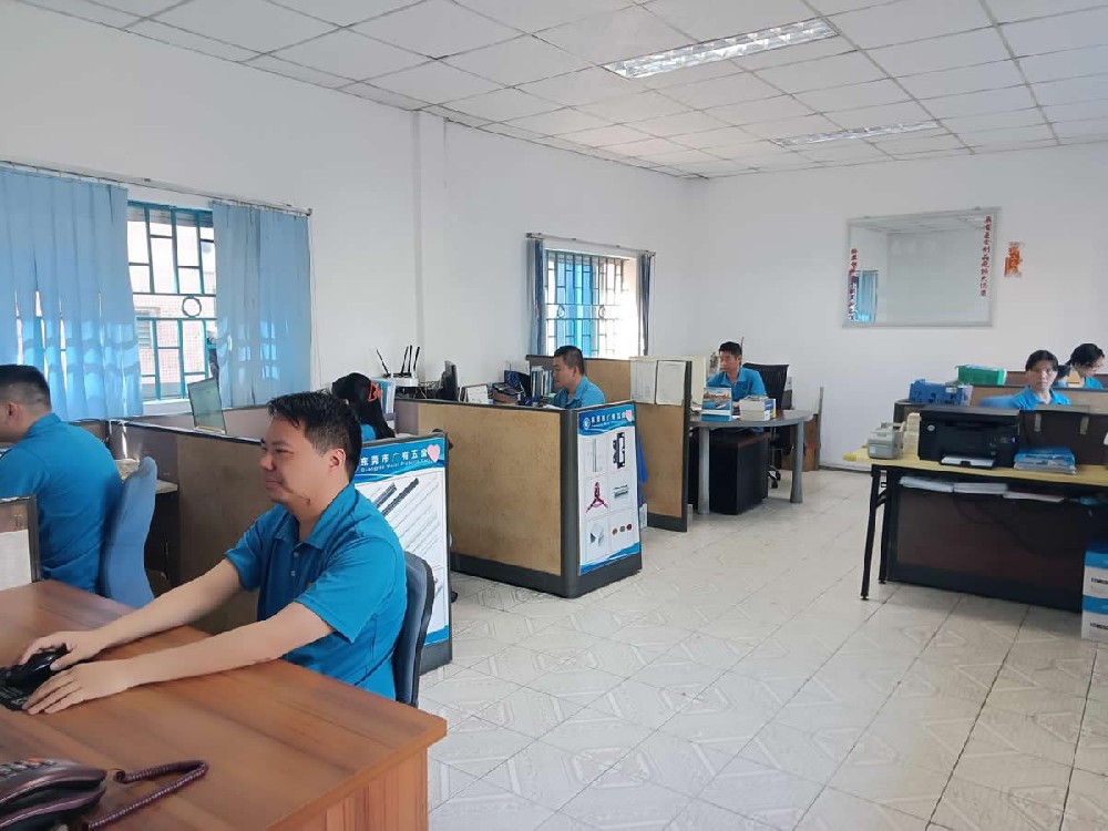 誠聘文員（yuán）1名