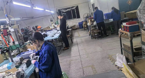 目（mù）標既定，使命必達|富二代成人斗音五金開啟2024年節前（qián）趕貨模式