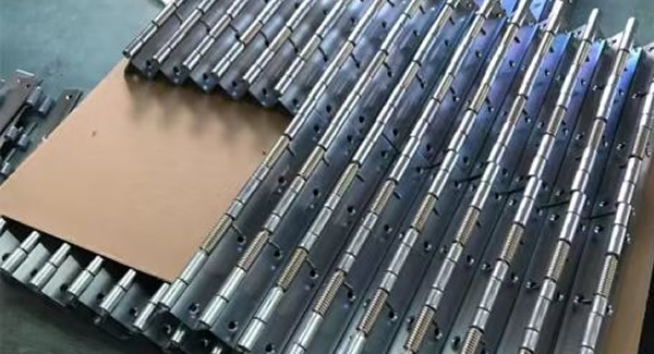 富二代成人斗音五金彈簧合頁，精湛的（de）工藝 卓越的品質|富二代成人斗音五金&彈簧合頁?