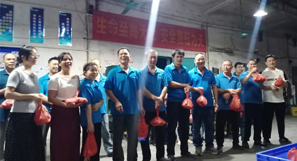 垃圾分類顯擔當（dāng），荔枝傳情暖（nuǎn）人心|富二代成人斗音五金&東莞合頁?